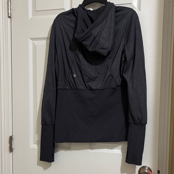 Lululemon reversible Women's grayJacket size 12 - Picture 7 of 7
